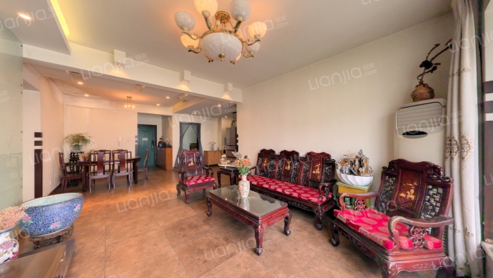 皇冠花园二手房实景图