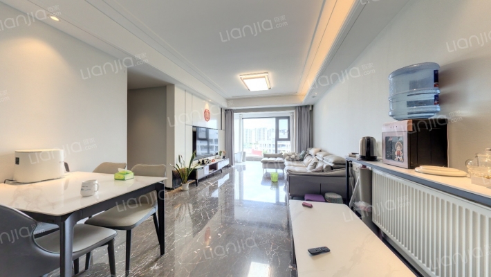 麓云二手房实景图