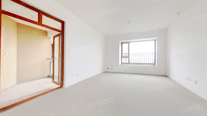 麓山国际茵特拉肯A二手房实景图