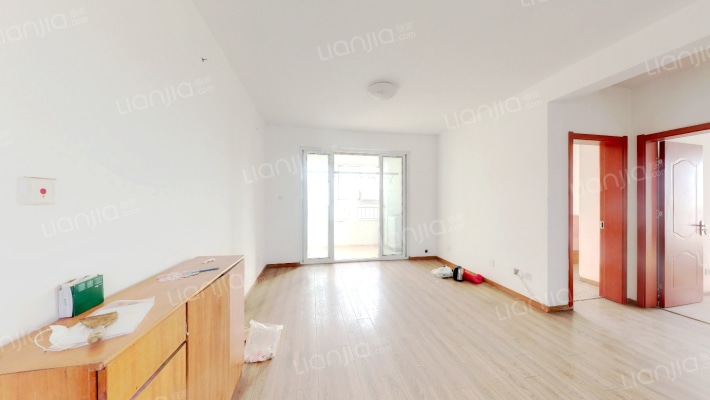 尚泽琪瑞康郡二手房实景图