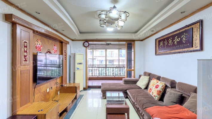 鹿鼎花园二手房实景图