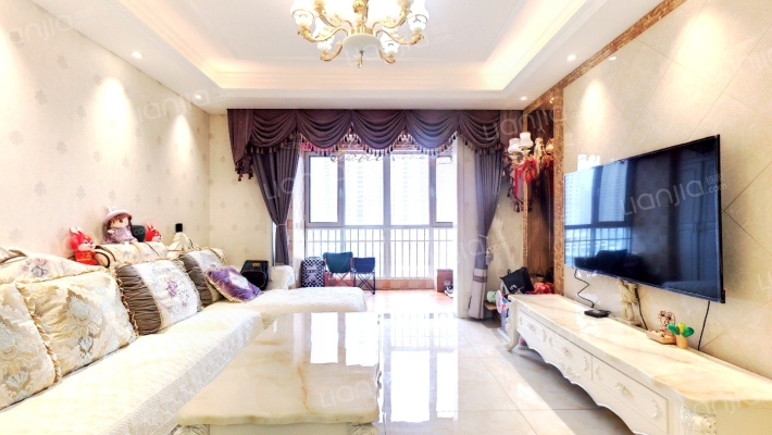 易道郡玫瑰公馆二期二手房实景图