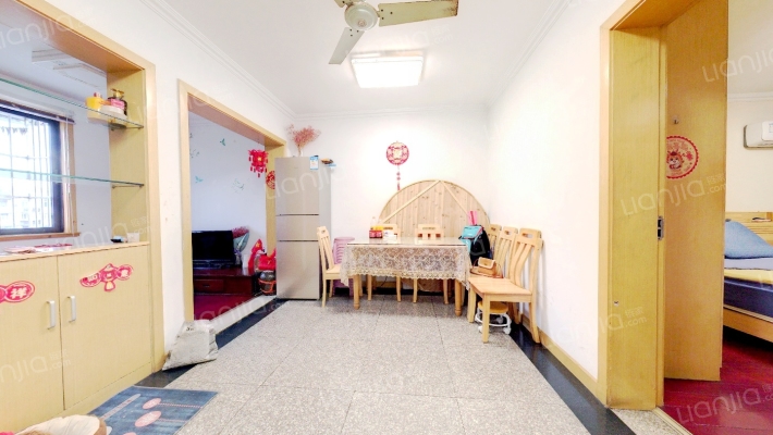 彩香一村三区二手房实景图