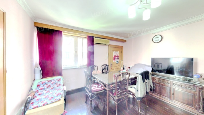 汇站街82号二手房实景图