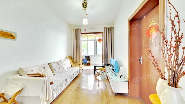 万春路63号院二手房实景图