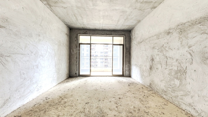 山水豪庭二手房实景图