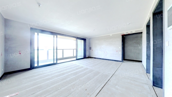 永威逸阳溪畔二手房实景图