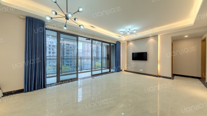 三利麓山城春风里二手房实景图