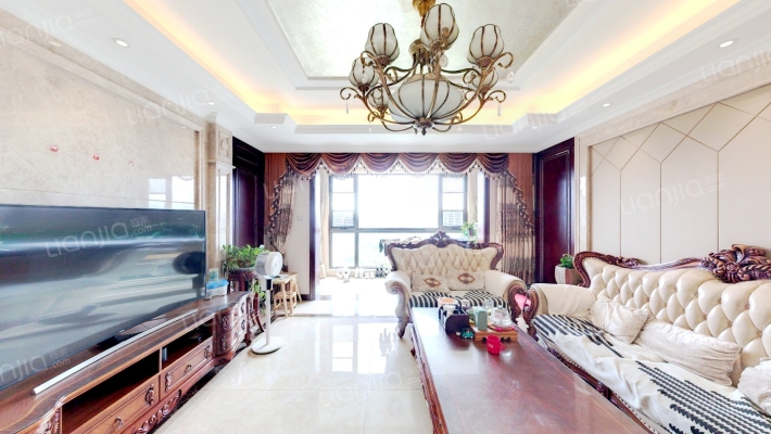 普罗旺世七期温泉别墅二手房实景图