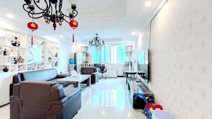 黔贵大厦二手房实景图