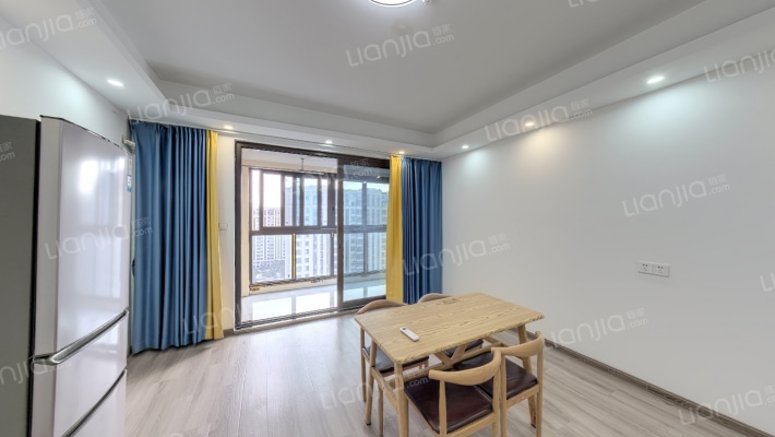 时代尚府二手房实景图