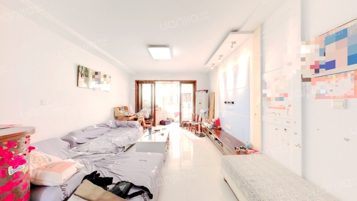 依水佳苑西区二手房实景图