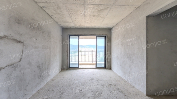 瑞信尊域二手房实景图