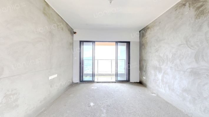 峰泽丽苑二手房实景图