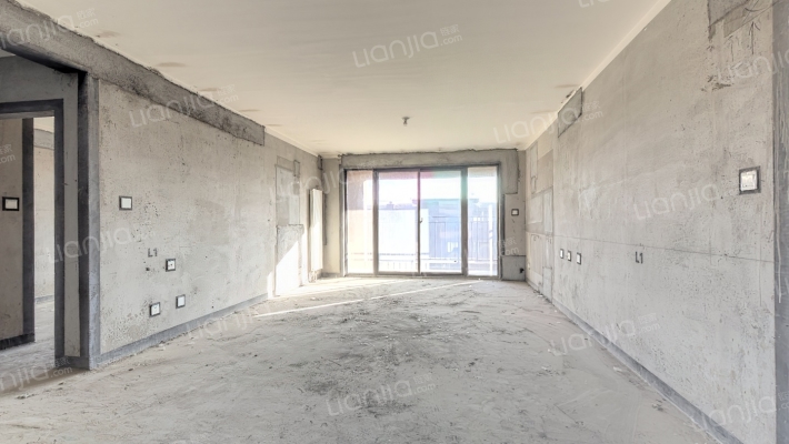 中建云栖苑二手房实景图