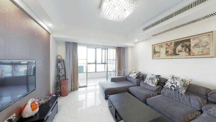 蓝庭花园二手房实景图