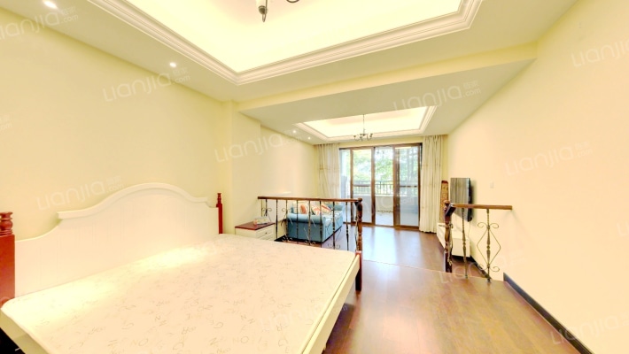 龙湖小院青城二手房实景图