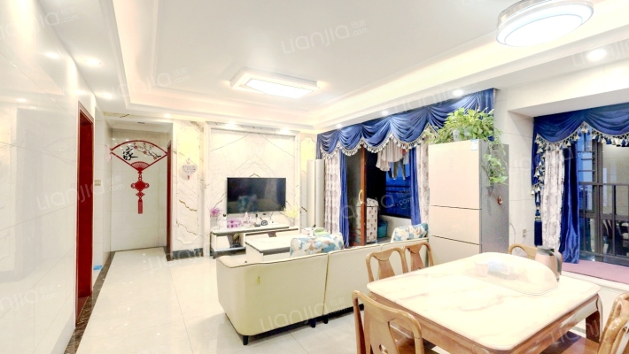 中央美地二手房实景图