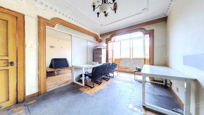 临汾路1244弄二手房实景图