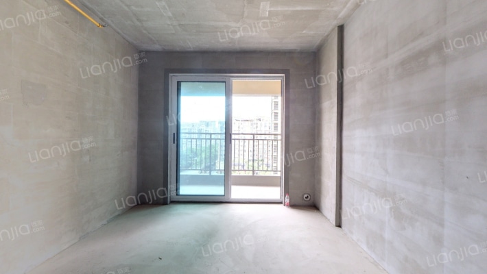 南航馨园二手房实景图