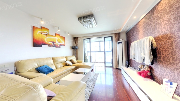 中环滨江大厦二手房实景图