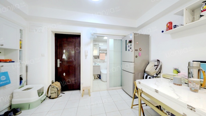 由由三村二手房实景图