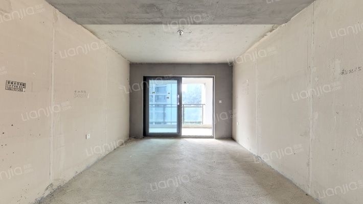 新城观山印二手房实景图