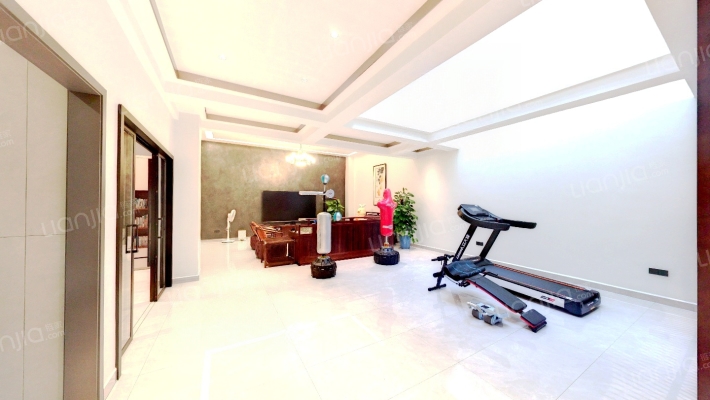 保利滨湖堂悦二手房实景图