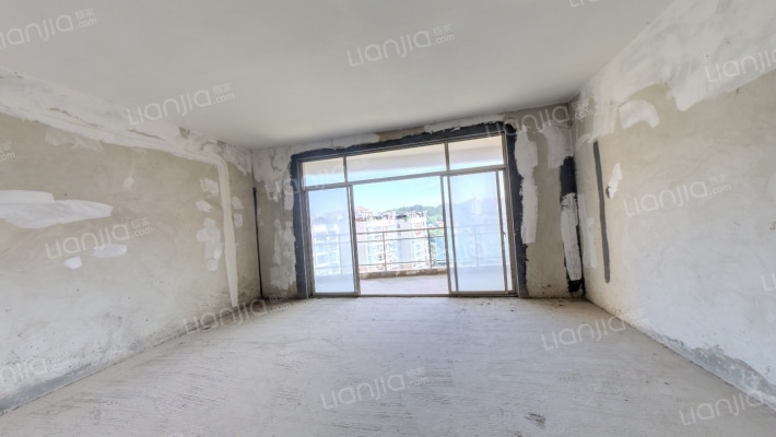 卧龙山庄二手房实景图