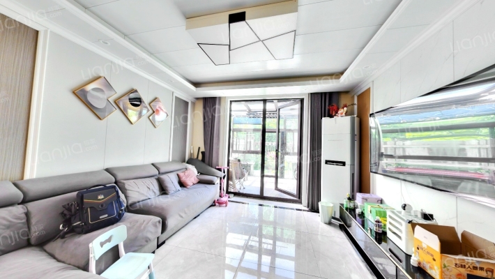 新城云间锦院二手房实景图