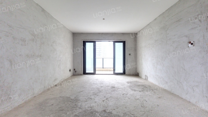 保利东湾东滨花园二手房实景图