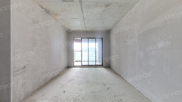 中南菩悦春山居二手房实景图