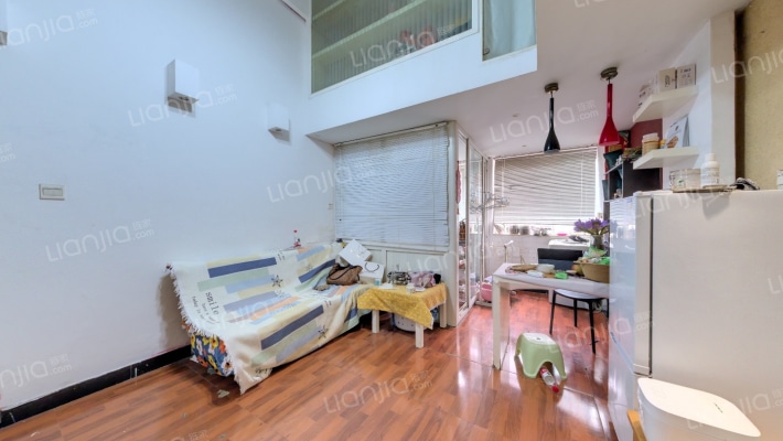 阳光华庭二手房实景图