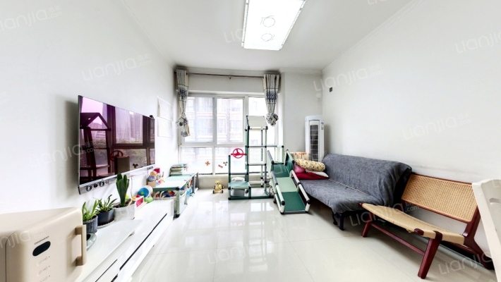 紫郡长安二手房实景图
