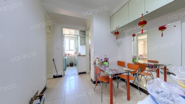 向新西里二手房实景图