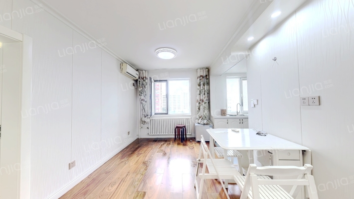 彩电小区二手房实景图