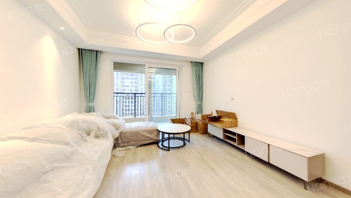 世茂城三期二手房实景图