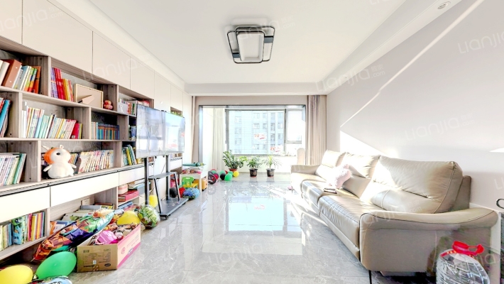 中信泰富济南尊泉映园二手房实景图