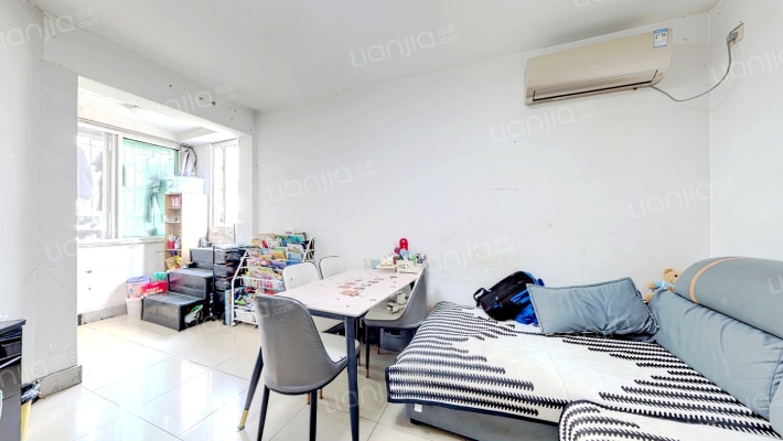 红牌楼北街15号二手房实景图