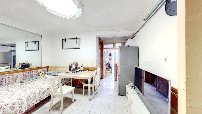 雅美里二手房实景图