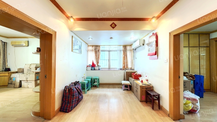 东街外贸宿舍二手房实景图