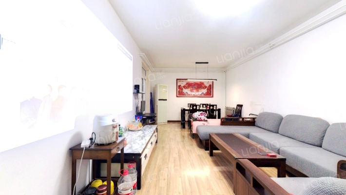 西铁南郊住宅小区二手房实景图
