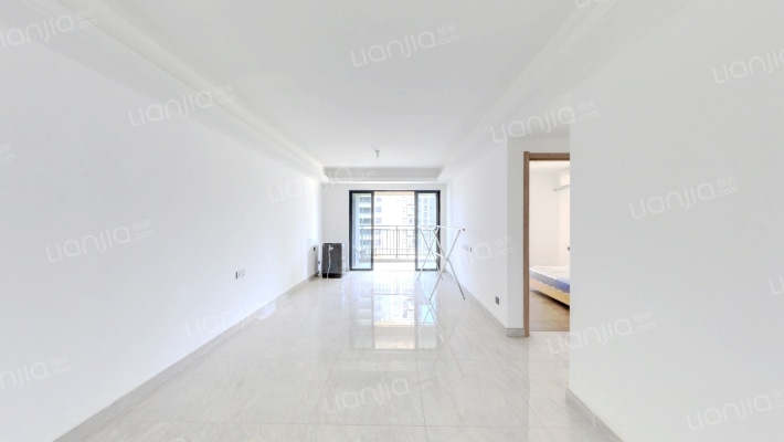 保利美的云筑二手房实景图