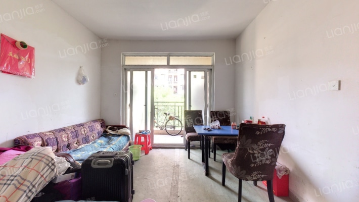 绿地长兴新苑北苑二手房实景图