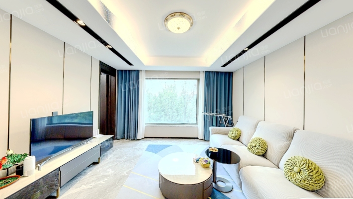 上东金茂府二手房实景图