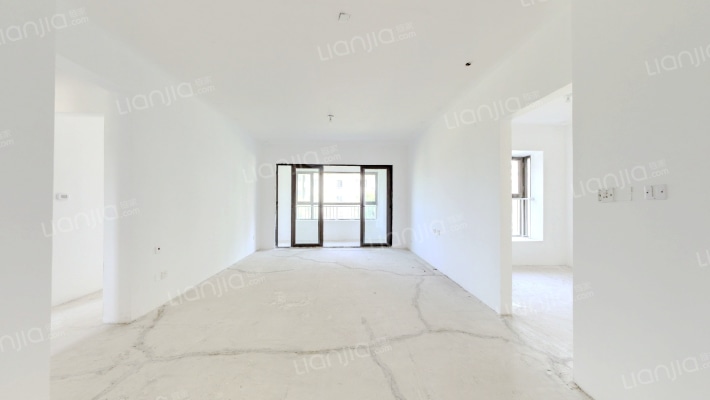 恒大翡翠湾二手房实景图