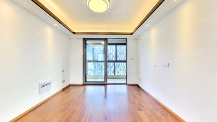 融信铂爵二手房实景图