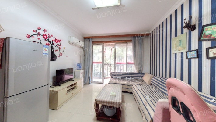 洋河南滨花园二手房实景图