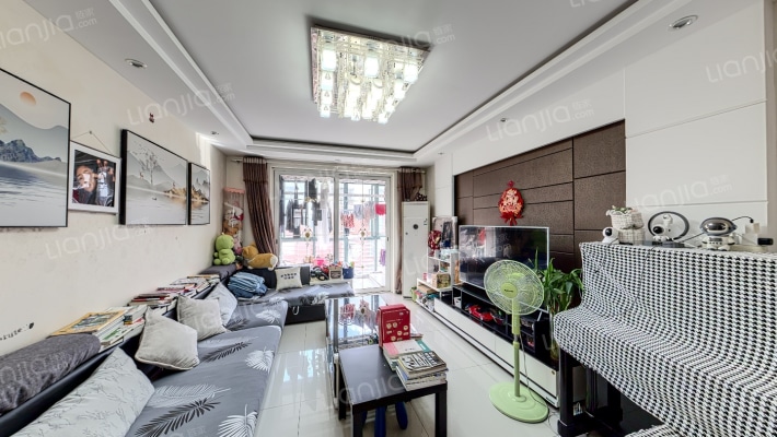 澳都花城二手房实景图