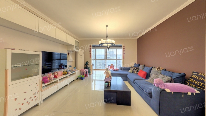 映日荷花二手房实景图